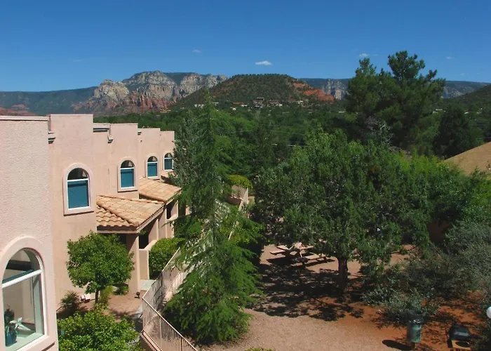 Springs Hotel 3*